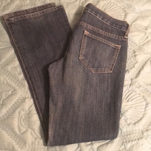 Old Navy Denim - ❤️ (14)Ladies size 2 reg old navy blue jeans by The Diva.  Wonderful condition!
